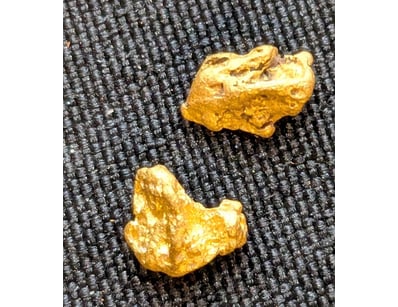 Coins, Banknotes & Bullion (A1000) - Lot 250