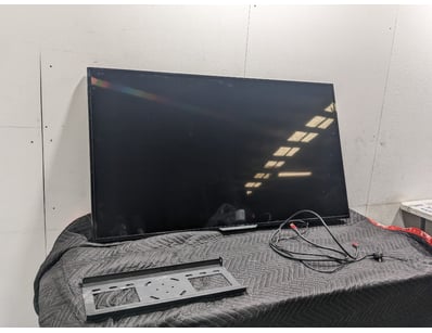 Home Entertainment, Audio & Computers (NSWA979) - Lot 2615