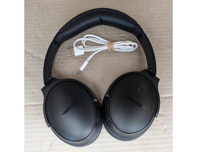 Home Entertainment, Audio & Computers (A988) - Lot 1502