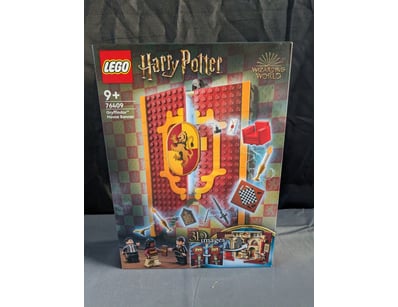 **UNRESERVED** LIFETIME COLLECTION OF LEGO PART... - Lot 233