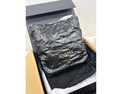 Unclaimed Freight (GCA995) - Lot 333