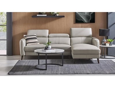 $800K Major Retailer Indoor & Outdoor Living - I... - Lot 22