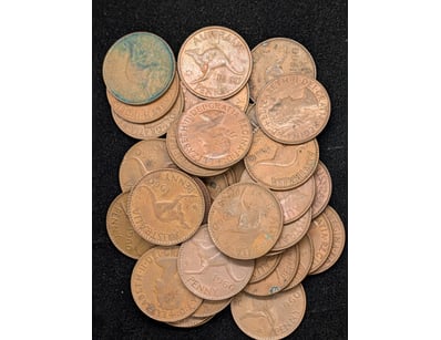 COLLECTION OF 1960 AUSTRALIAN PENNIES

Condition...