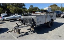 2016 GIC Black Series Dominator Camper Trailer