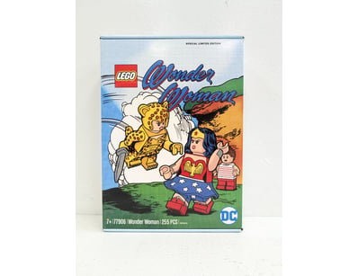 LEGO DC Comics Wonder Woman Special Limited Editio...