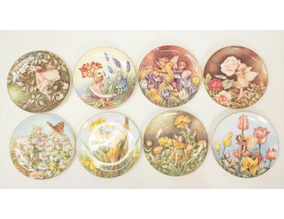 The Curio Collection (A979) - Lot 8236