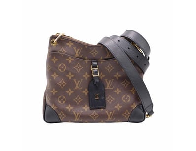 Luxury Designer (A991) - Lot 126