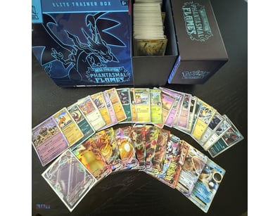 ASSORTED BULK POKÉMON CARDS INCLUDING HOLOS, VMAX,...
