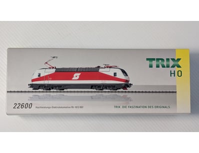 Model Car & Train Mania (A1000) - Lot 1025