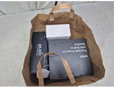 Home Entertainment, Audio & Computers (A984) - Lot 787