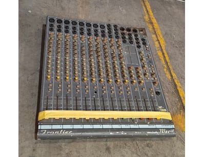 Gadgets, Music & Pastimes (A985) - Lot 7