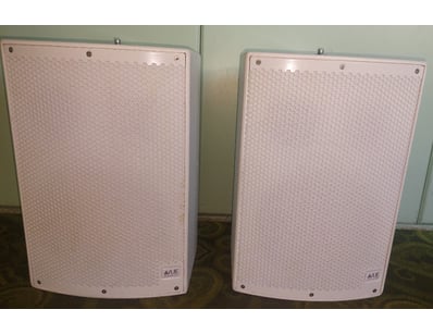 UNRESERVED Cabaret Club + Restaurant Liquidation... - Lot 37