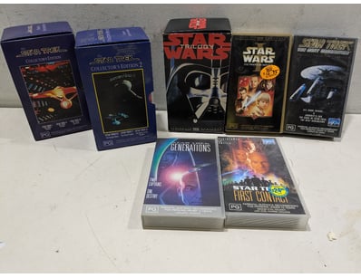 Extensive Star Trek and Star Wars VHS collection f...