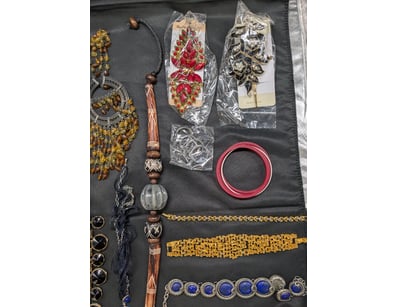 Thrift Shop (A969) - Lot 2320