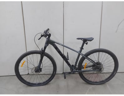 Police Seized Property & Jewellery (A1006) - Lot 84