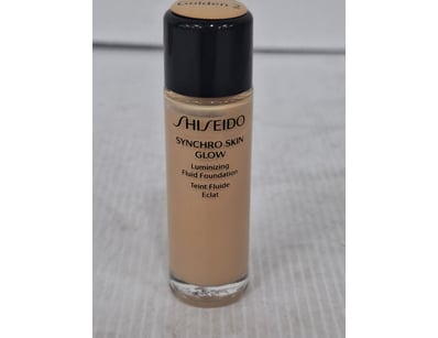 Shiseido, Syncro Skin Glow, Luminizing Fluid Found...