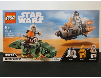 **UNRESERVED** COOKIE'S LIFETIME COLLECTION OF ... - Lot 674