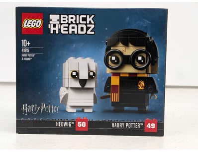 **UNRESERVED** LEGO BrickHeadz set 41615 featuring...