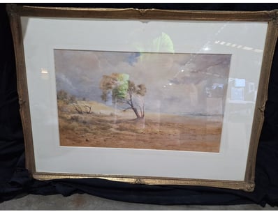 

UNKNOWN

Watercolour On Canvas

Title: Unk...