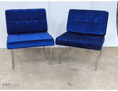 Occasional chairs, blue velvet coloured with butto...