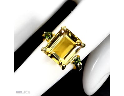 NATURAL CITRINE & CHROME DIOPSIDE STATEMENT RING. ...