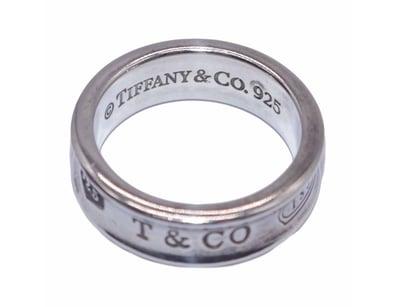 Designer Vault (A982) - Lot 8208