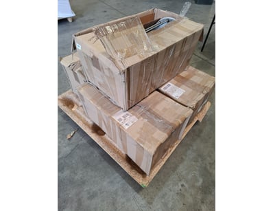 UNRESERVED Trimble Equipment & Accessories Ware... - Lot 110