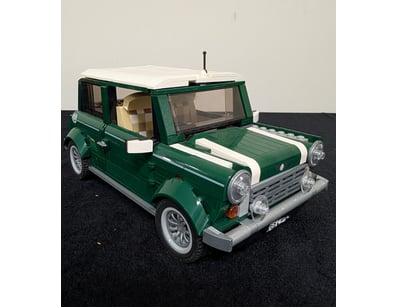 **UNRESERVED** LIFETIME COLLECTION OF LEGO PART... - Lot 112