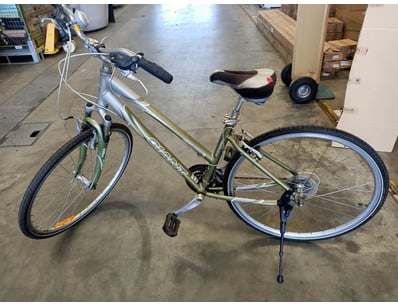 Sport, Leisure & Lifestyle (A1005) - Lot 33