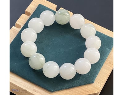 NATURAL TIANSHAN QUARTZITE BEADED BRACELET 

Total...