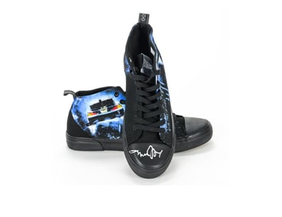 Mancave & Memorabilia (A981) - Lot 109