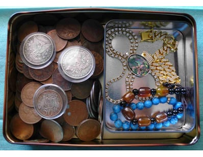 The Curio Collection (A979) - Lot 8264