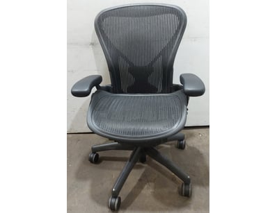 IT Equipment, Designer Furniture & More (ON12009) - Lot 89