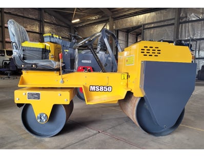 UNRESERVED Factory Direct - Rollers, Excavators &... - Lot 4