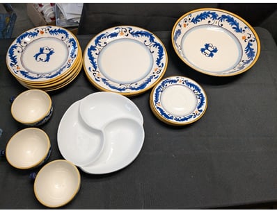 COLLECTION OF KITCHENWARE SETS

Comprehensive Ch...