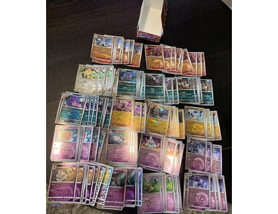 150 ALL FOIL ASSORTED BULK KOREAN POKÉMON CARDS 

...