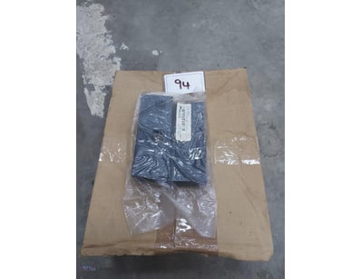 <p><strong>Heater Core (No A/C) with End Caps</str...