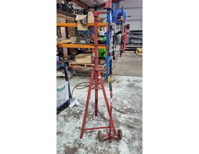 MOSTLY UNRESERVED 4x4 WORKSHOP BUSINESS CLOSURE... - Lot 238