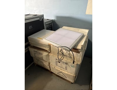 Mostly Unreserved Ex-Rental Audio & Visual Equip... - Lot 53