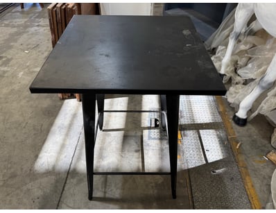 Black metal bar table 

Dimensions: 72cm x 110cm...