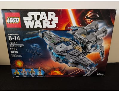 **UNRESERVED** LIFETIME COLLECTION OF LEGO PART... - Lot 691