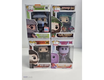 FUNKO POP VINYL FIGURE COLLECTION - FOUR BOXED FIG...
