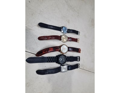 The Curio Collection (A1000) - Lot 2059