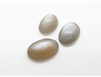 39.8CT CABOCHON MOONSTONE

655266+68



