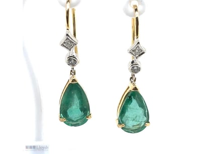 18CT YELLOW AND WHITE GOLD EMERALD AND DIAMOND EAR...