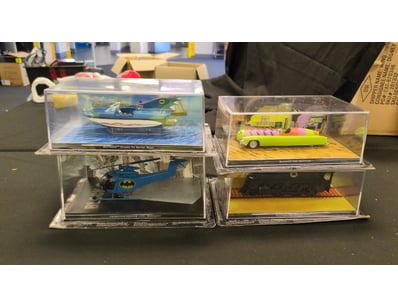 SET OF EAGLEMOSS BATMAN CARS

Item Size: Height:...