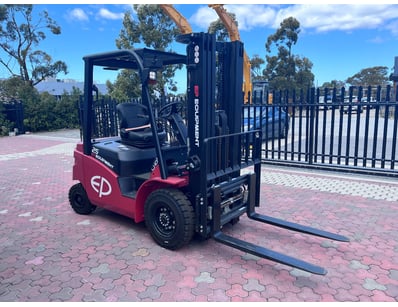Civil, Transport & Machinery - Nationwide (ON4... - Lot 5923