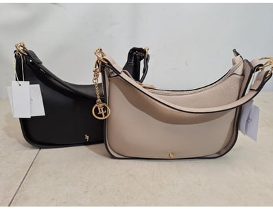 The Curio Collection (A985) - Lot 1039