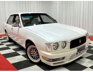 <b>1996 Nissan Cedric Y33 Grandi Turismo - White -...