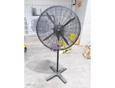 Arlec Model AIF014 75cm Industrial Stand Fan, 220-...